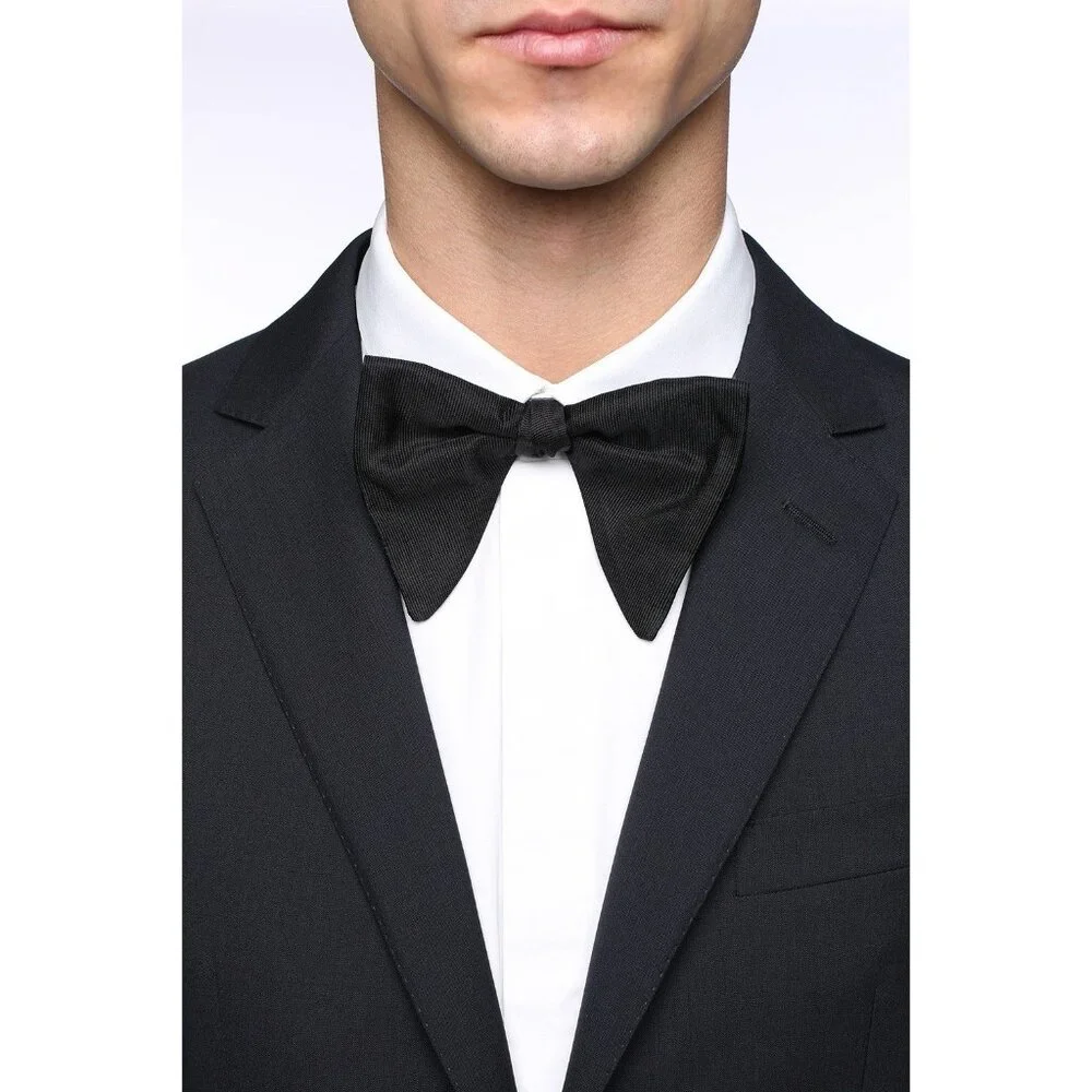 NWT GUCCI BLACK BOW TIE 100% Authentic Men’s - Picture 2 of 7